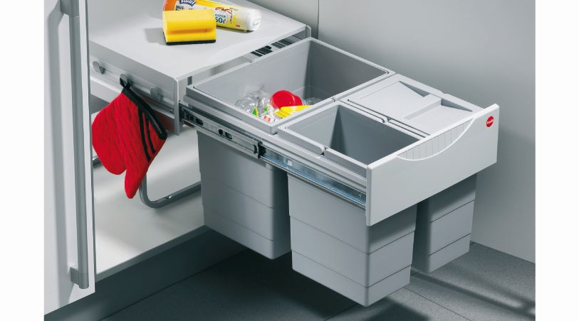 24424553.jpg Einbau Abfallsammler Hailo Raumspar-Terzett 3-fach