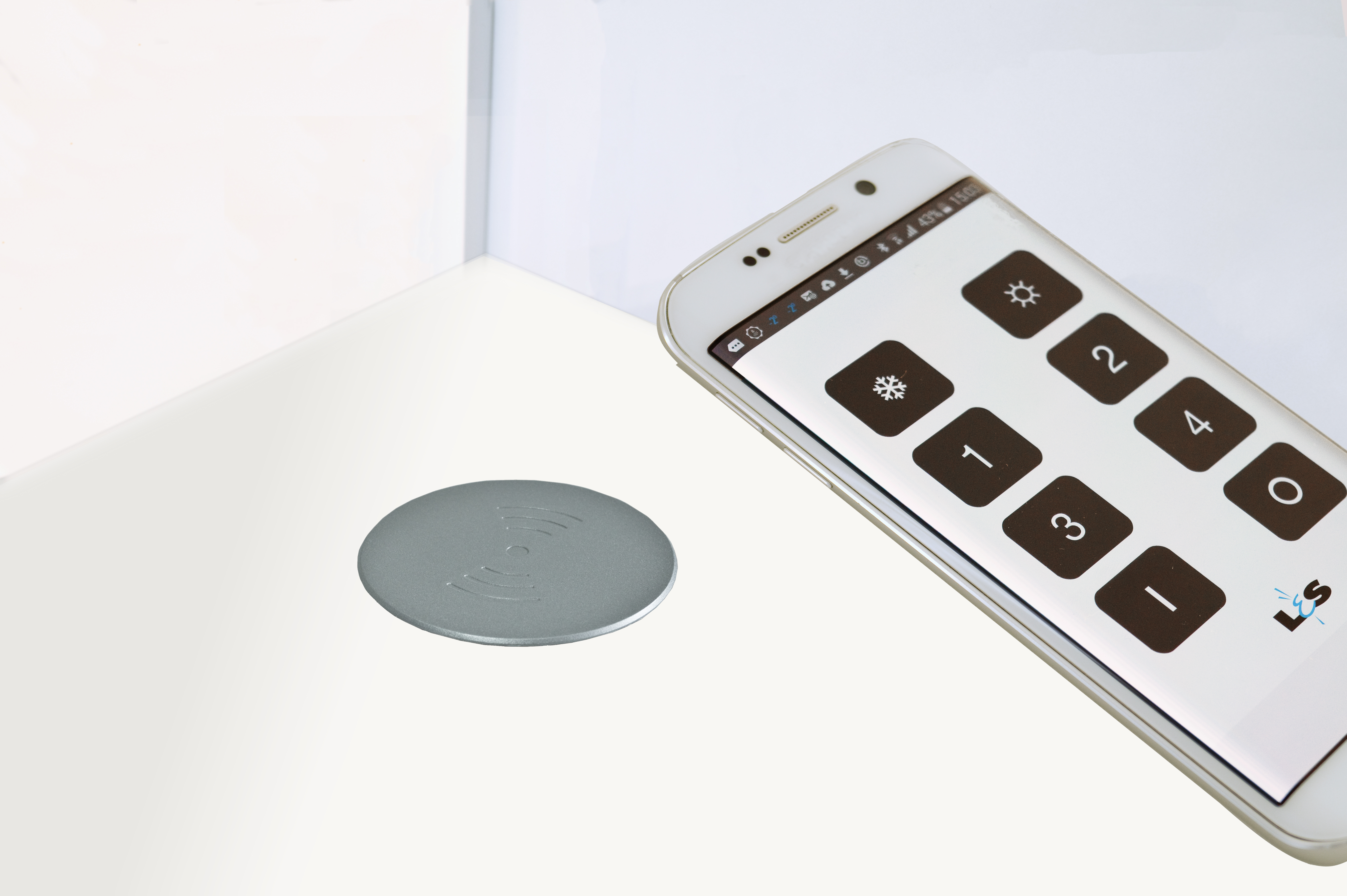 Wireless Charger, sichtbarer Einbau, Induktions-