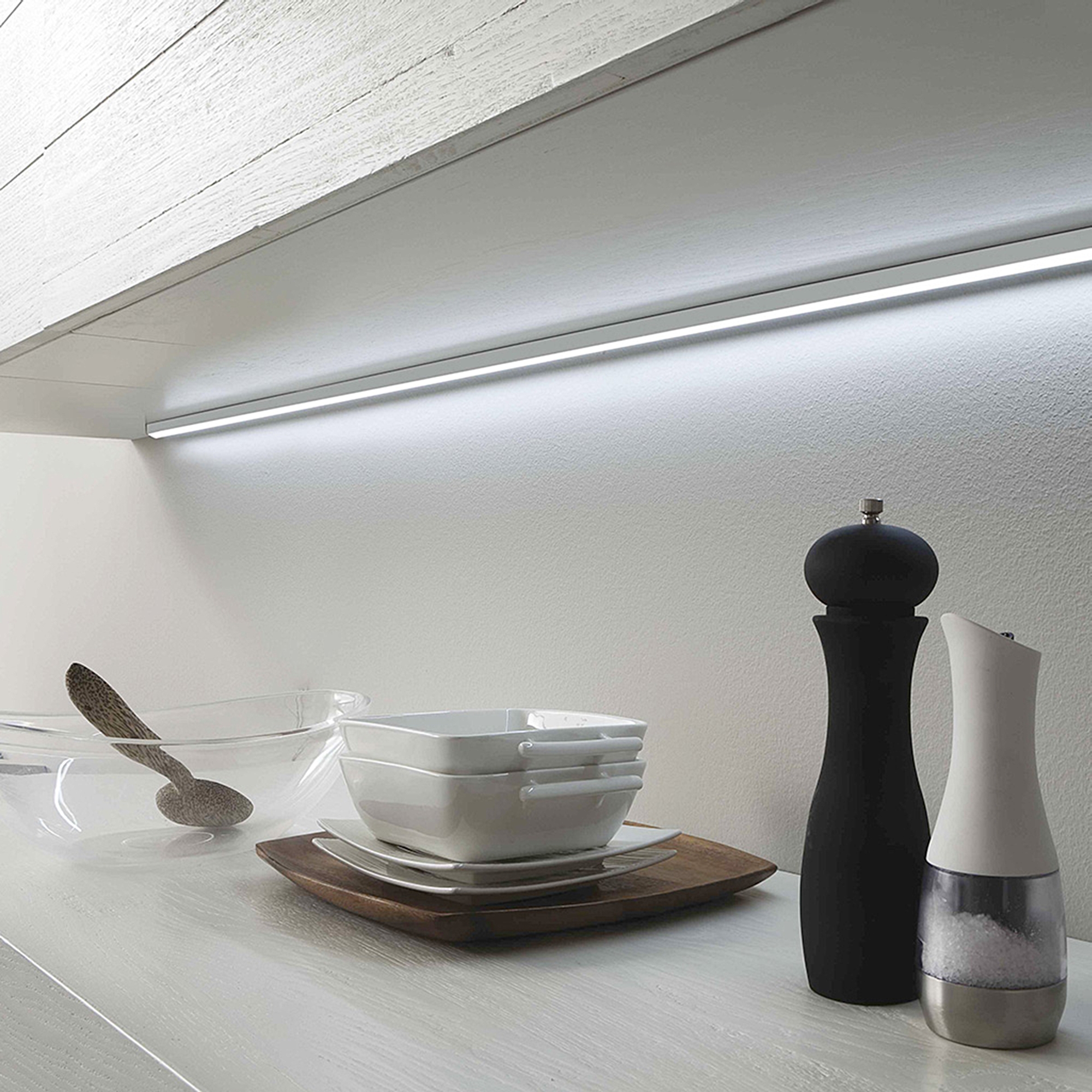 LED-Anbauleuchte Air LED, Länge 1167mm,